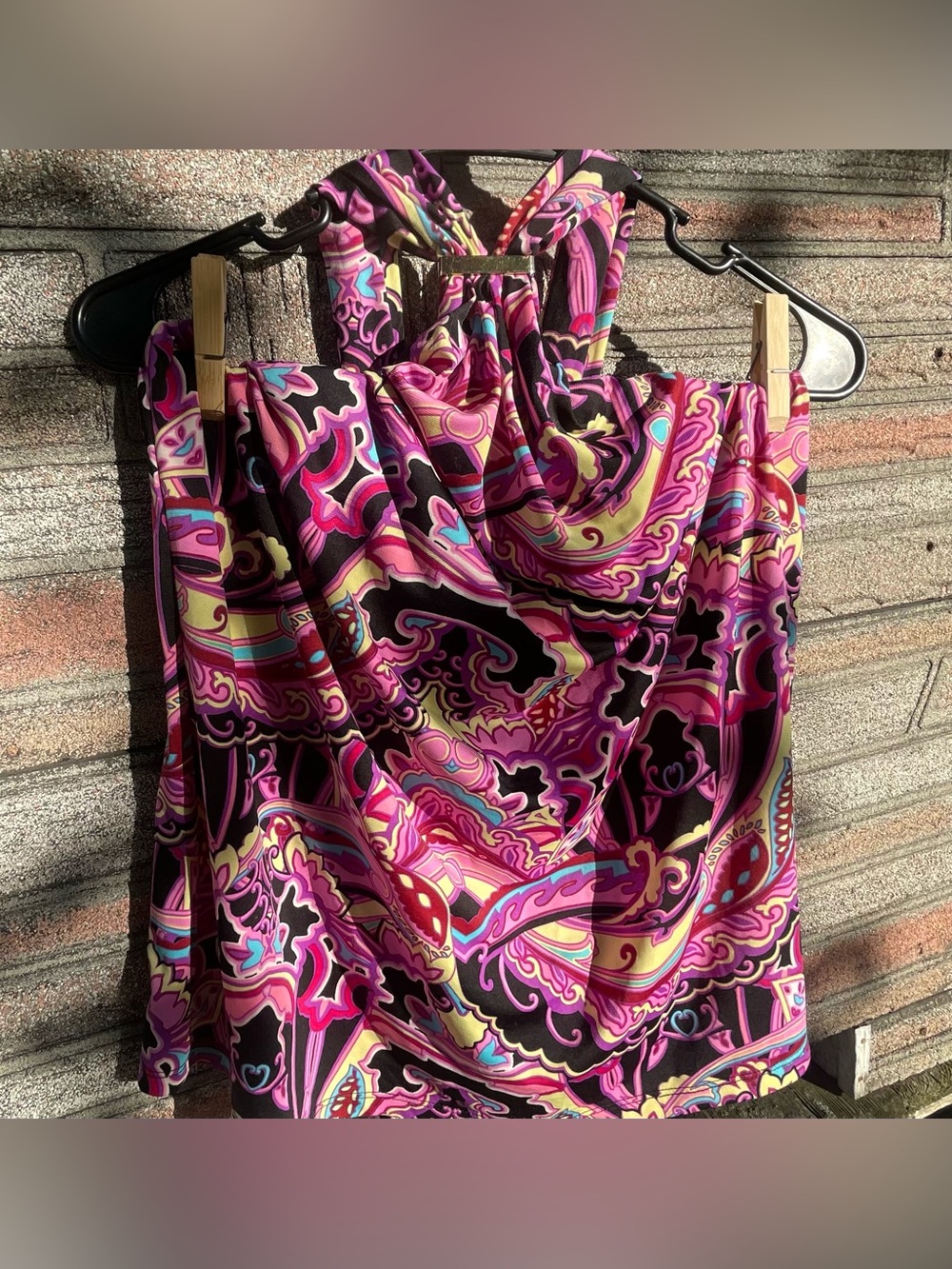 J. Lo Vibrant Pink Paisley Halter Top Strap Ties Around Neck XL
